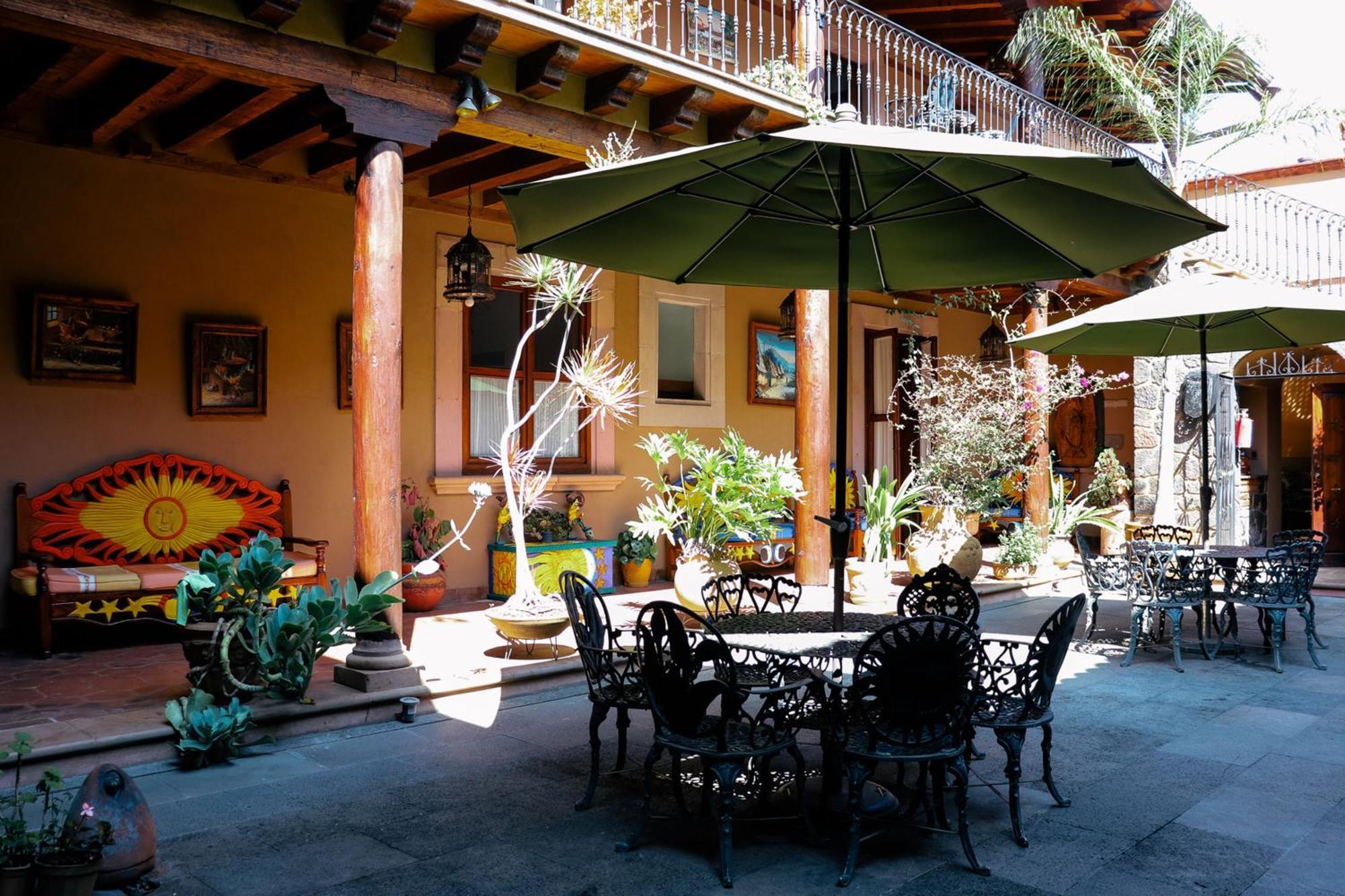 Mansion De Los Suenos パツクアロ エクステリア 写真